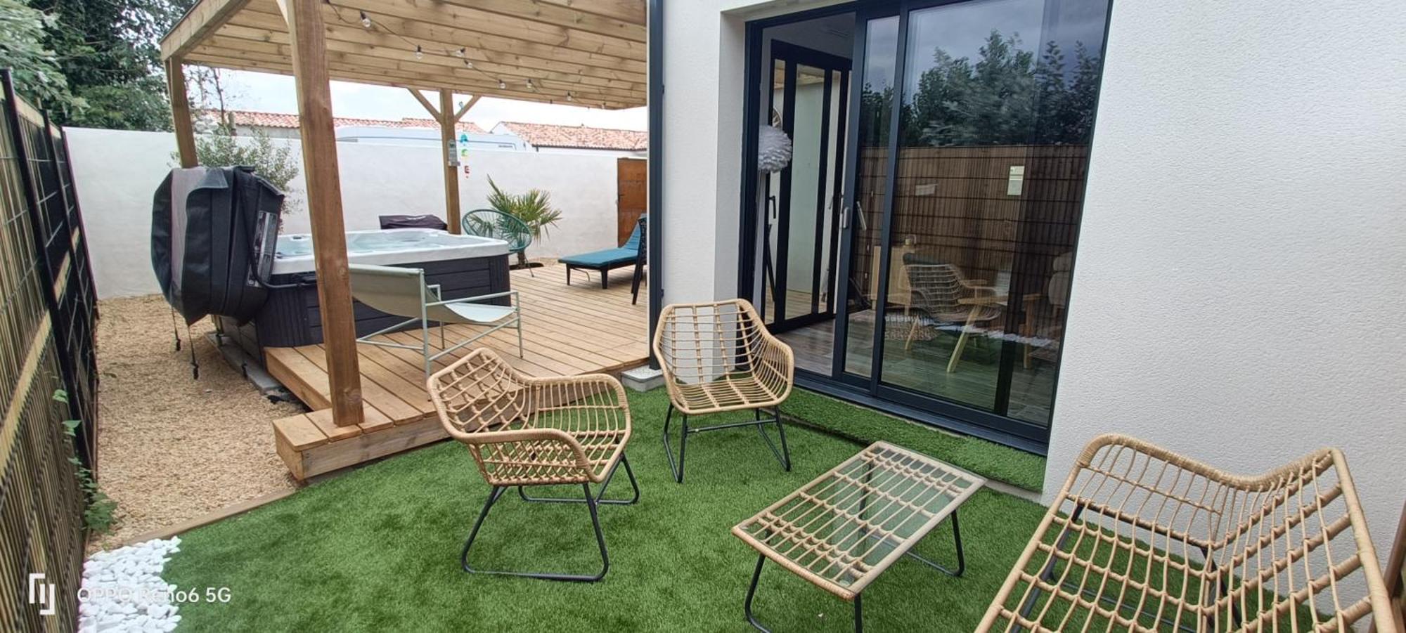 Apb Spa Locations Avec Jacuzzi Privatif Saint-Jean-de-Monts Exterior foto